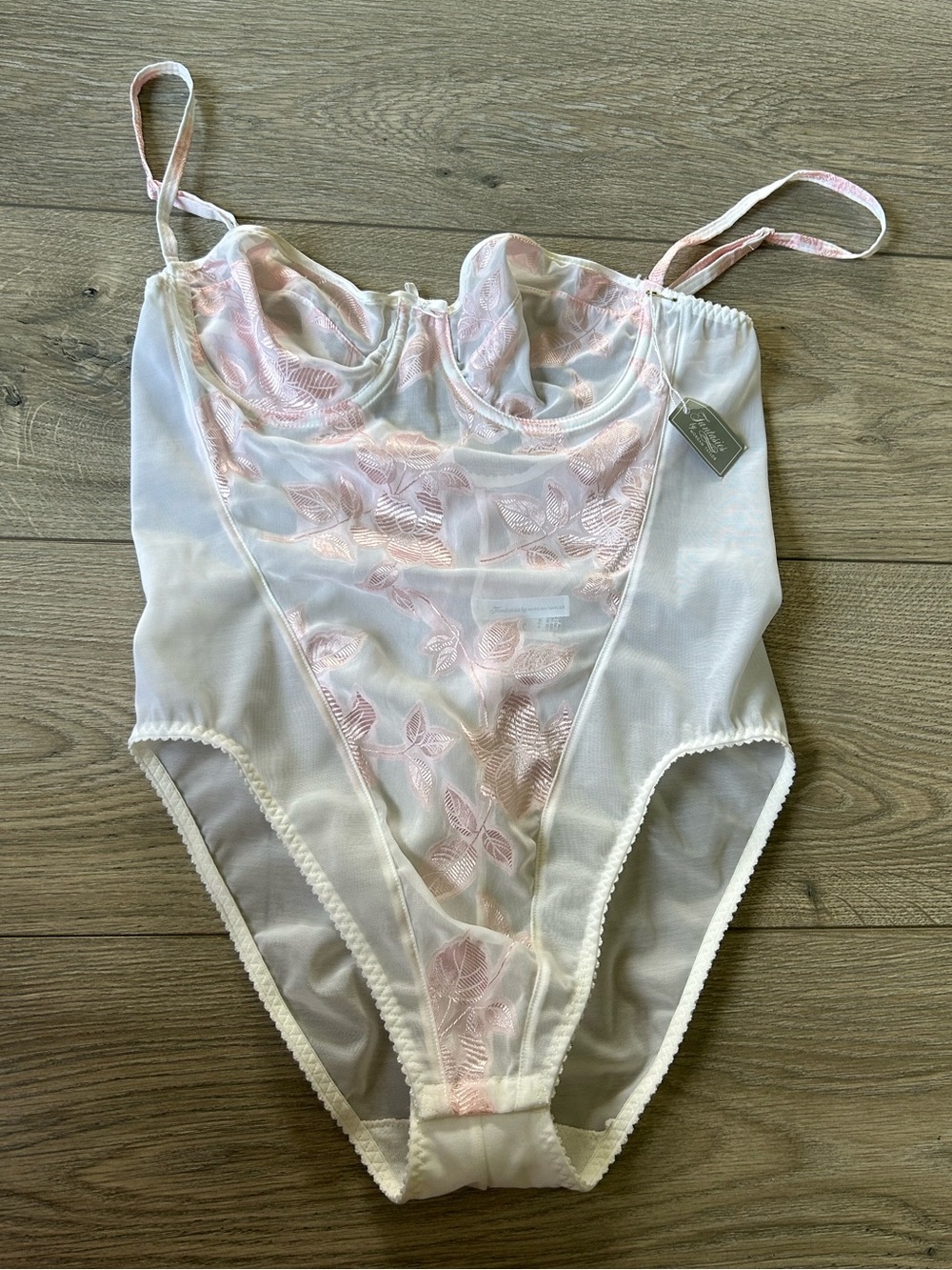 Vintage Morgan Taylor White with pink embroidery Lace Lingerie Size Small New